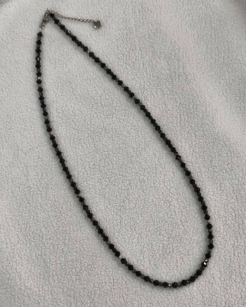 17 α  κολιε μαυρα κρυσταλλα -- γκρι (1)